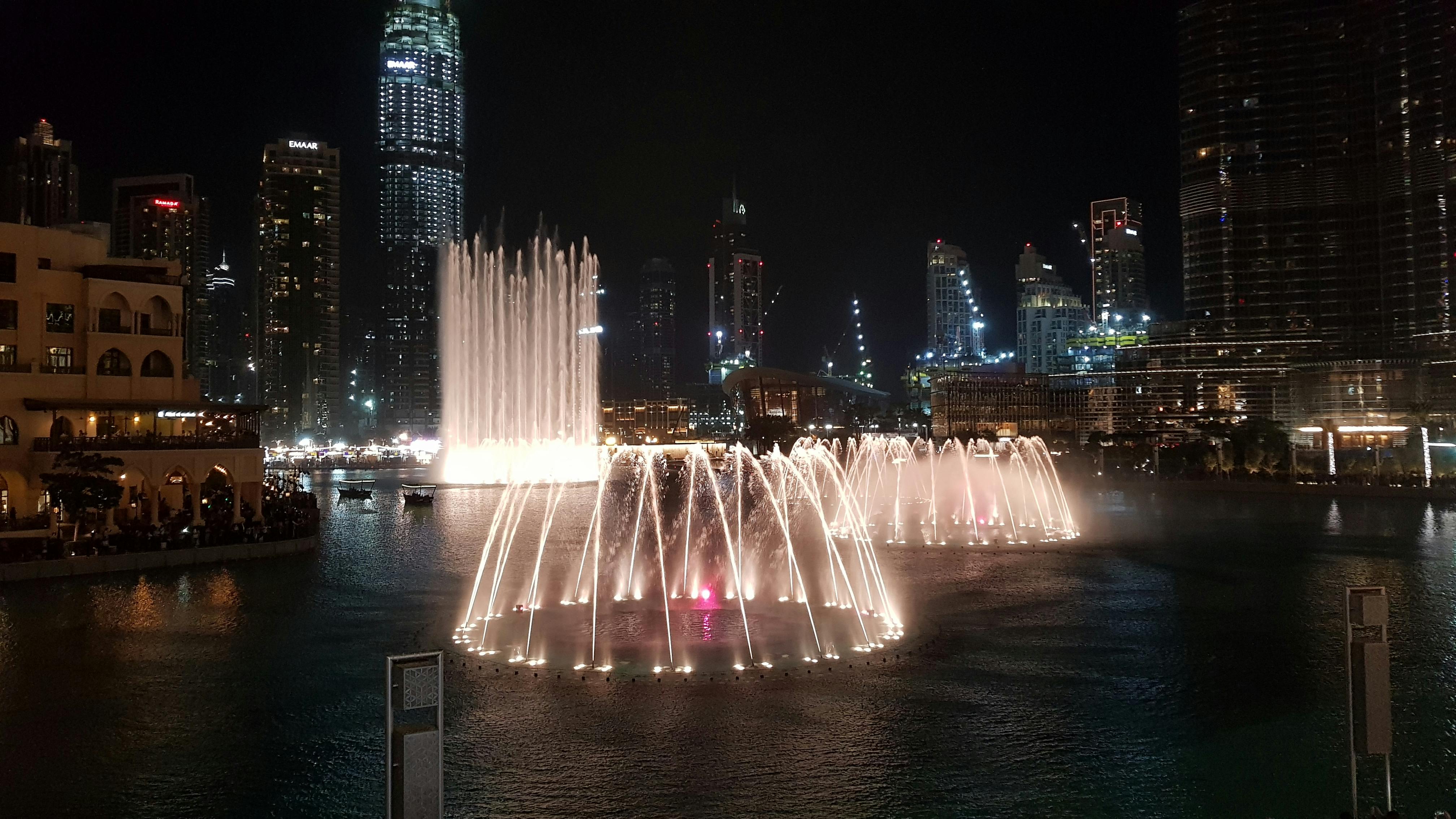 Dubai Fountain Show