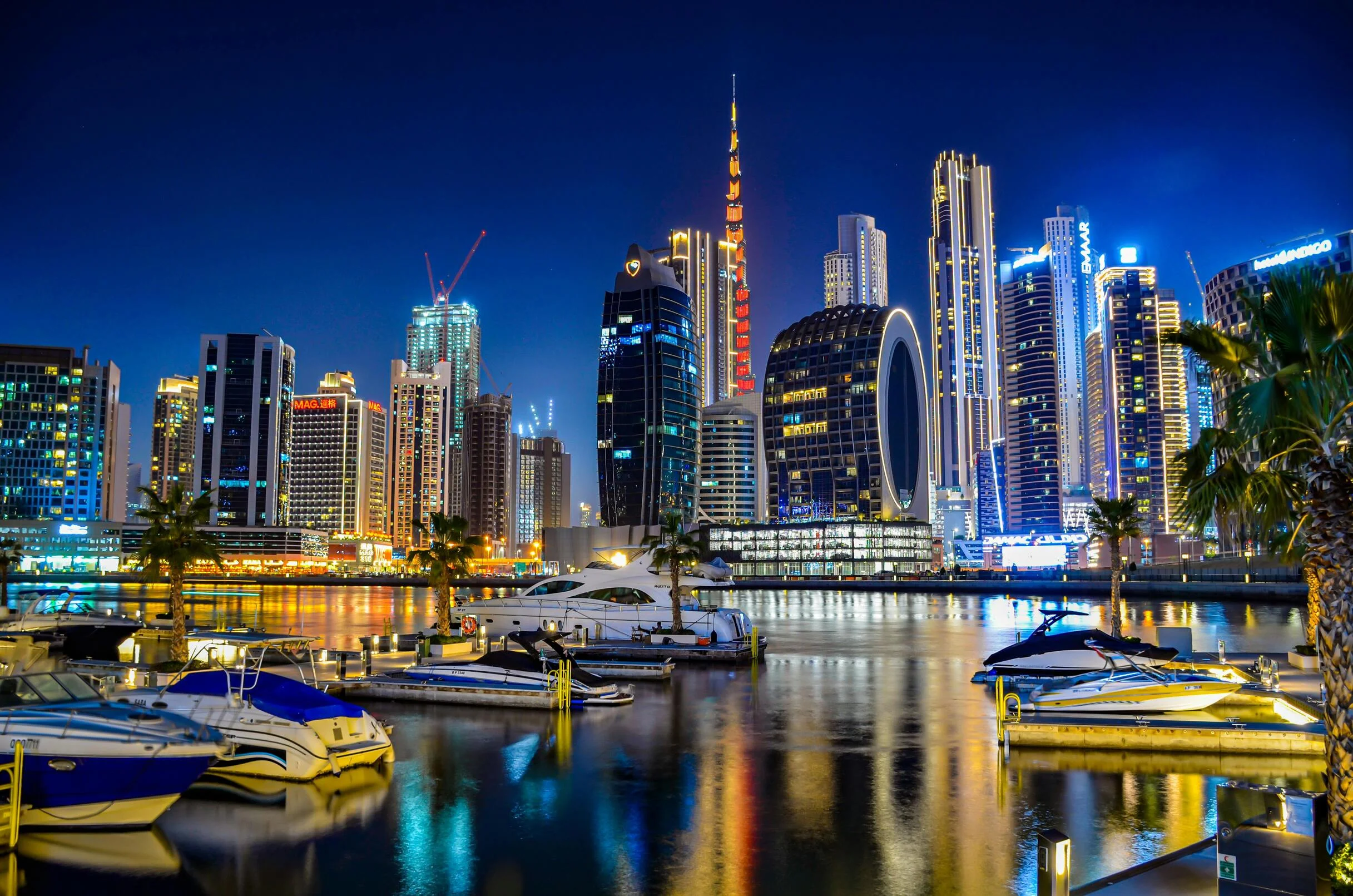 Things to Do in Dubai Marina: Yacht Cruises, Attractions & Night Views