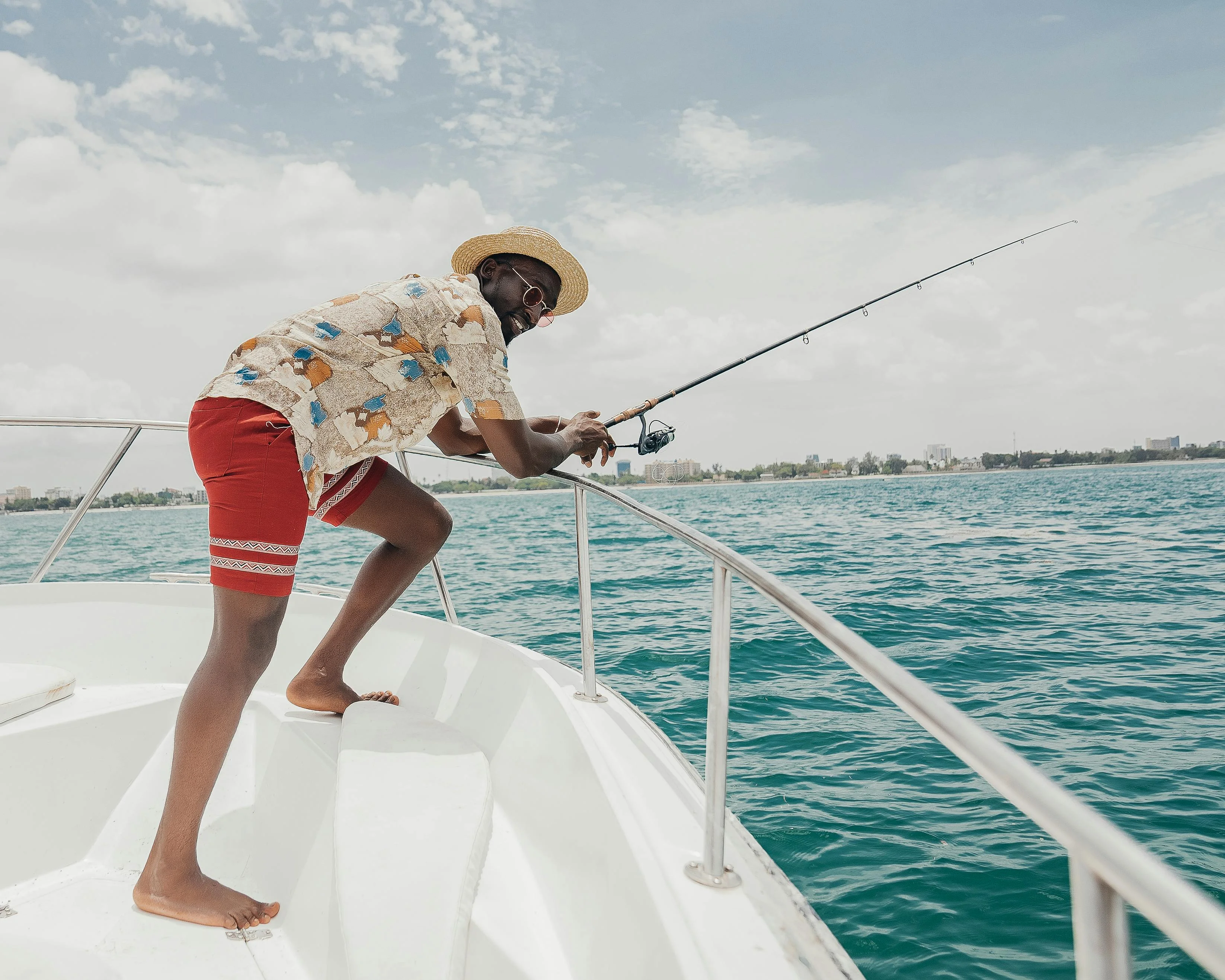 Why You Can’t Wear Shoes on a Yacht — Rules, Safety & Etiquette